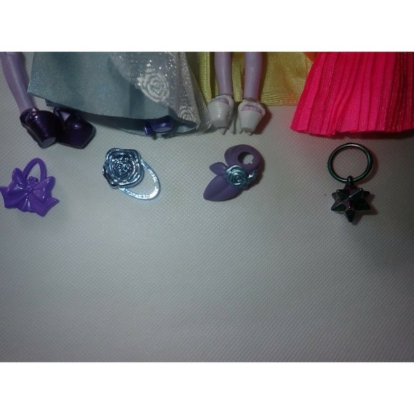 Capsule Chix Surprise Fashion Dolls Outfits Shoes Jewelry Accessories Lot Of 4 - Picture 3 of 4